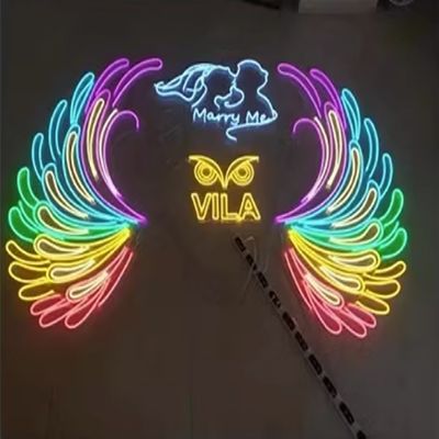 현대 스타일 맞춤형 LED 디지털 사이니지 개인화 벽 장식용 네온 사이니지
