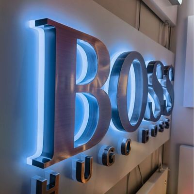 높은 밝기 LED 라이트 업 로고 버스 정류장 아크릴 표지판